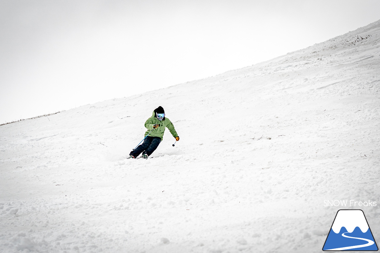 サッポロテイネ｜今シーズンは春セッション！プロスキーヤー・谷藤昌司さんと滑る１日。まさかのパウダー？！